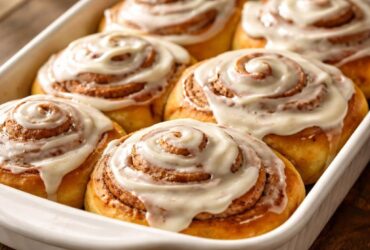 Paula Deen Cinnamon Rolls Recipe